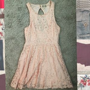 Forever 21 Light Pink Lace Dress